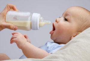 Is koemelk schadelijk voor de babyhuid ?
